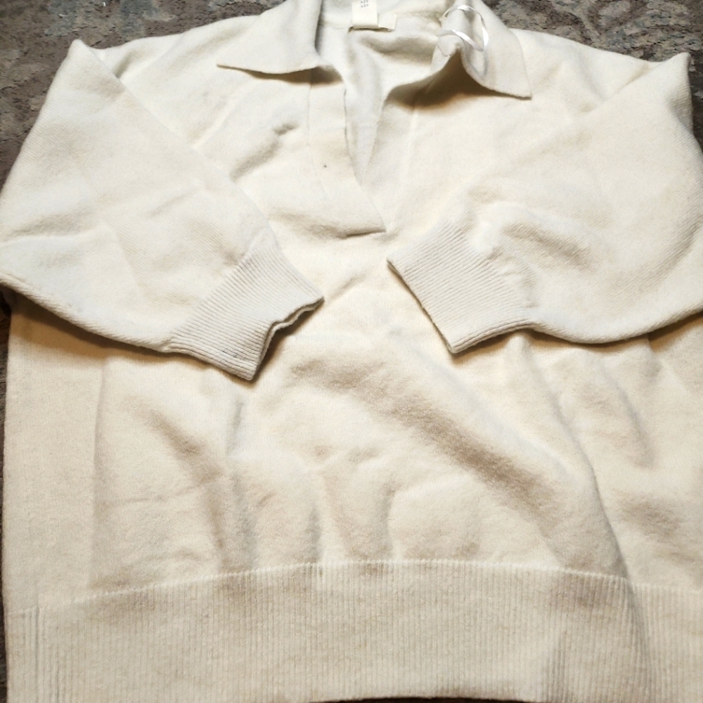 H&M sweater